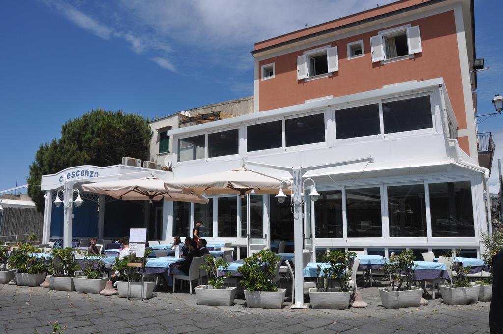 Hotel Ristorante Crescenzo 3*